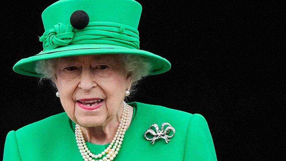 İngiltere Kraliçesi Elizabeth, tıbbi gözetim altına alındı