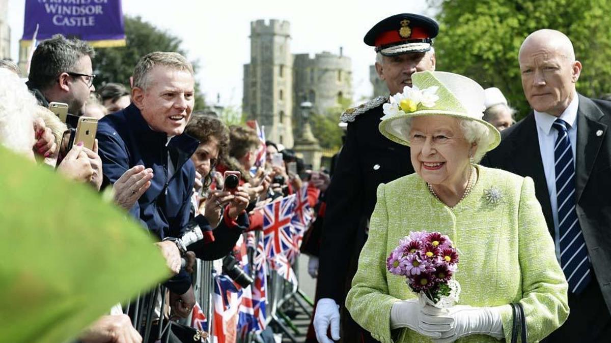 Kraliçe II. Elizabeth'in cenaze masraflarının en az 6 milyar sterlin tutacağı iddiası