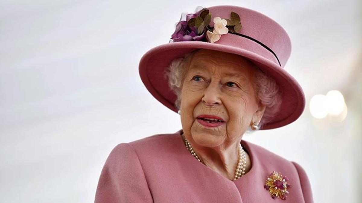 Kraliçe 2. Elizabeth kimdir? Kraliçe Elizabeth’in çocukları kim? Kraliçe Elizabeth’in biyografisi!