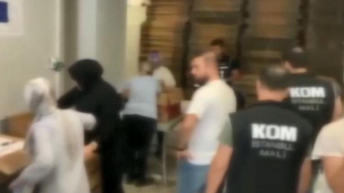 Sahte reçetelerle aldıkları ilaçları savaş bölgelerinde satan şebekeye operasyon