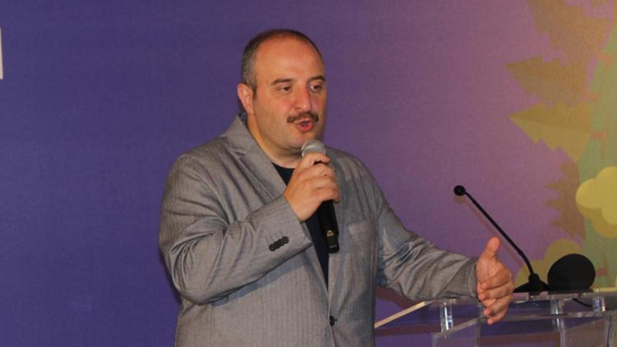 Bakan Varank: Katma değerin anahtarı yazılımda, tasarımda