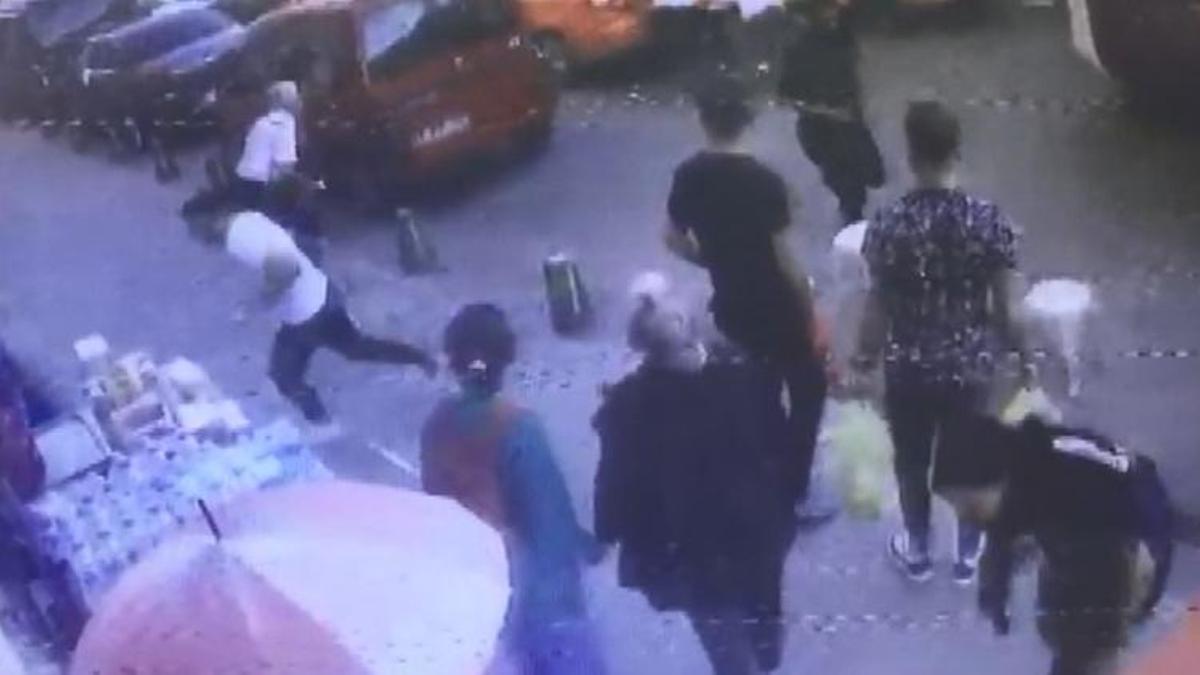 Taksim’de alacak verecek tartışmasında silahla ateş açtı! Yaralılar var