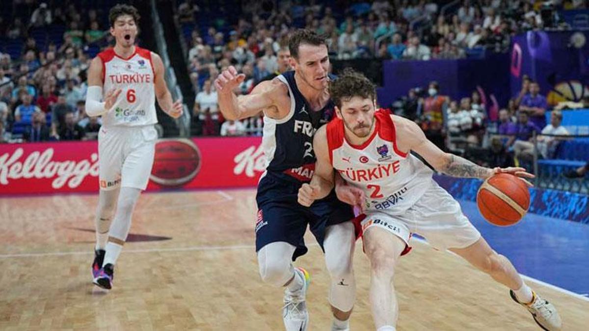 12 Dev Adam Fransa'ya yenildi Eurobasket'e veda etti: 86-87
