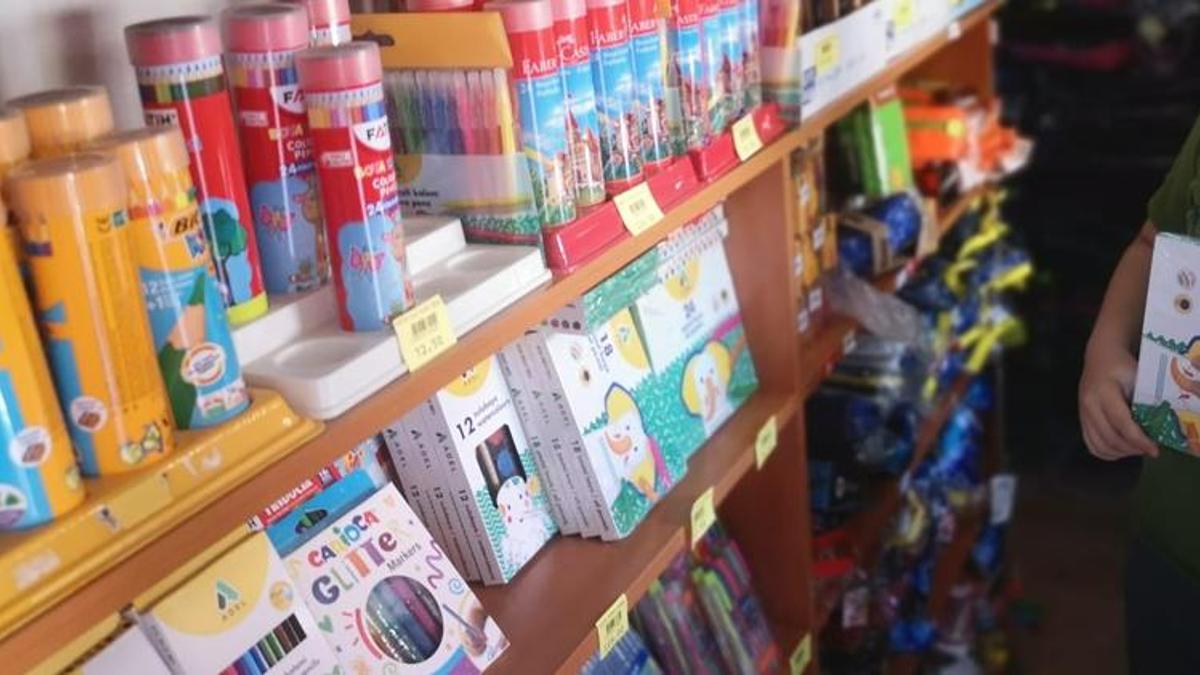 Kırtasiyelerde okul alışverişi hareketliliği