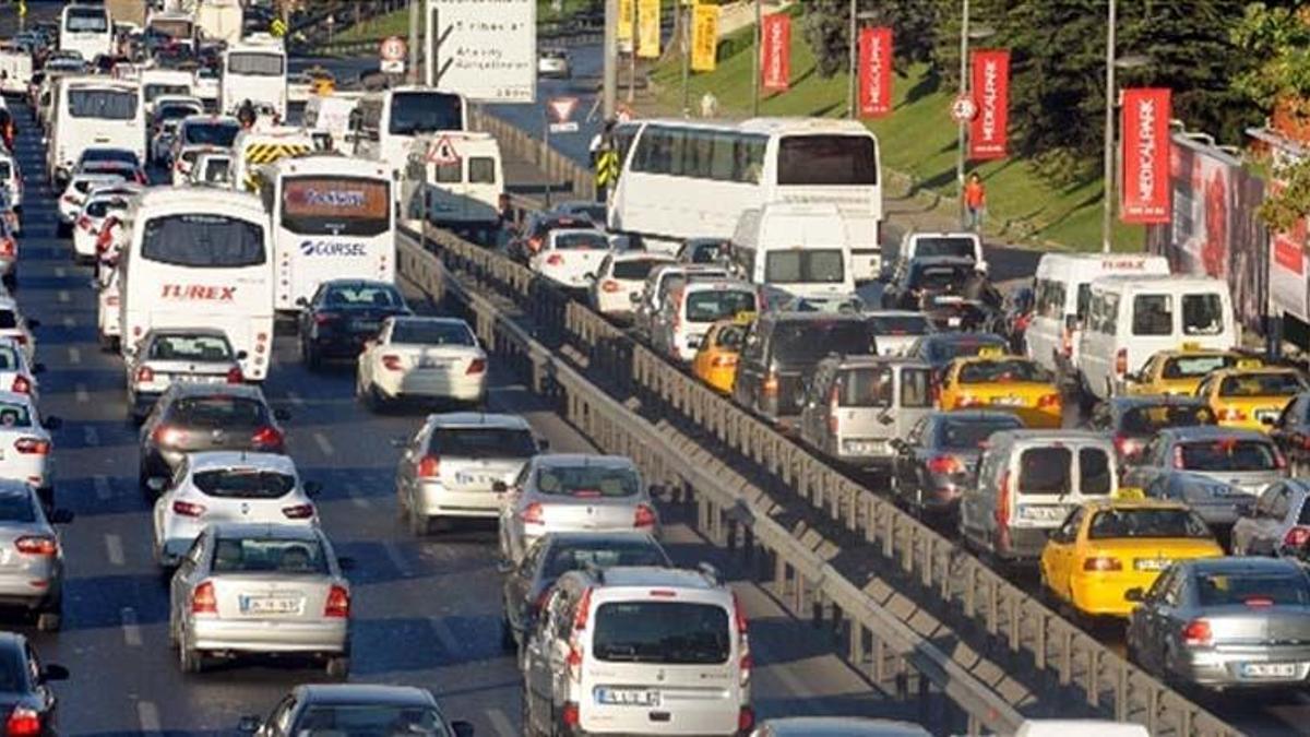 İstanbul’da kapalı yollar (11 Eylül 2022)! Boğaziçi Triatlonu nedeniyle hangi yollar kapalı? Kapalı yollar ve alternatif güzergahlar