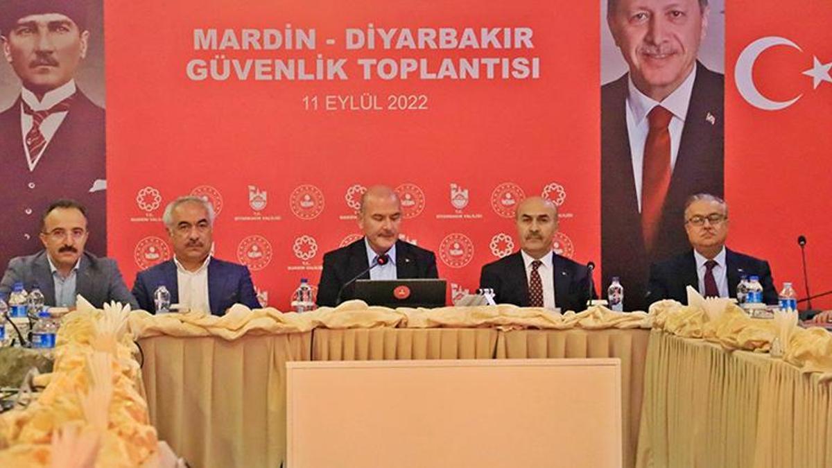 Bakan Soylu Mardin'de 'İl Güvenlik Toplantısı'na katıldı