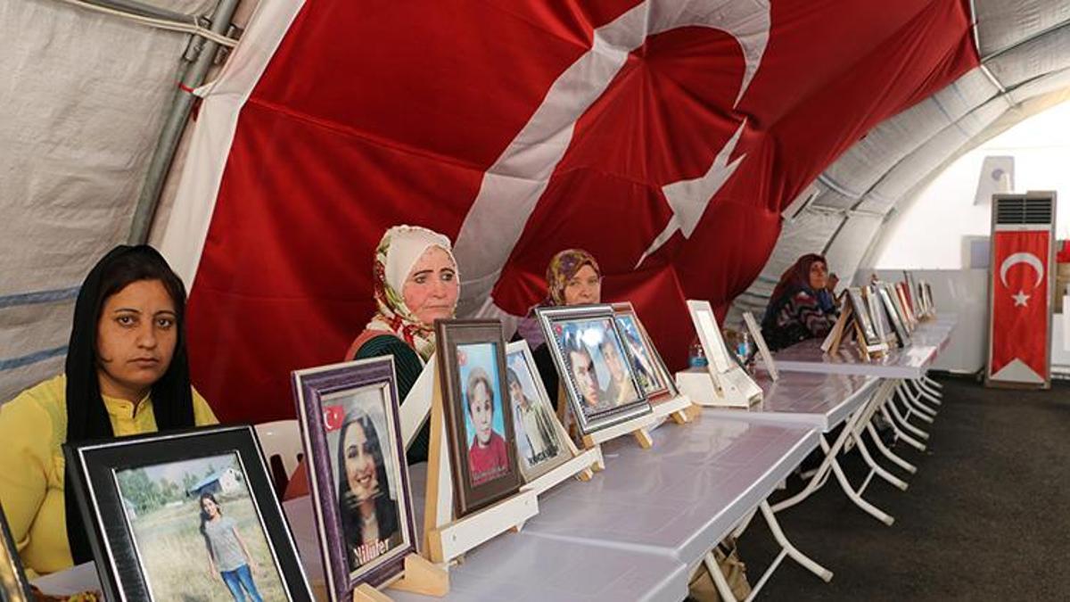 Evlat nöbeti tutan ailelerin direnişi bin 105. gününde de sürüyor