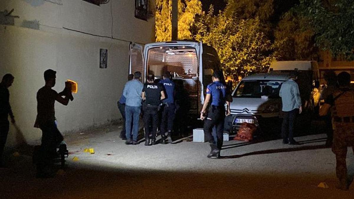 İki aile arasında av tüfeği ve kalaşnikoflu kavga: 2 ölü, 3 yaralı