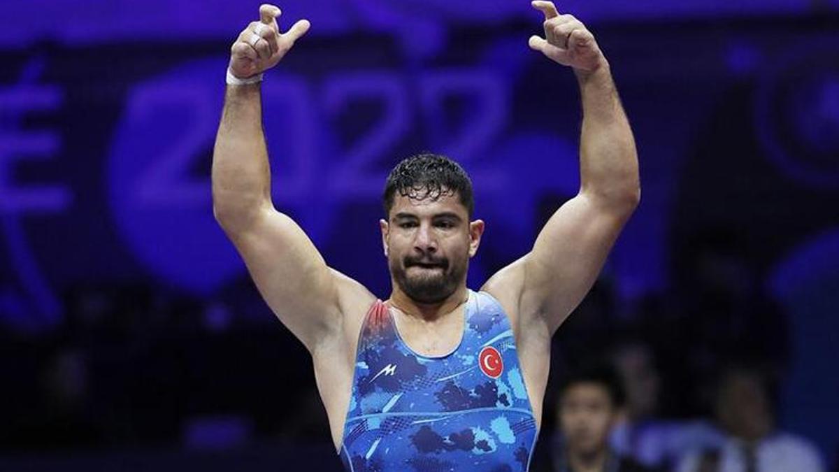 Dünya Güreş Şampiyonası programı! Taka Akgül maçı saat kaçta, hangi kanalda?