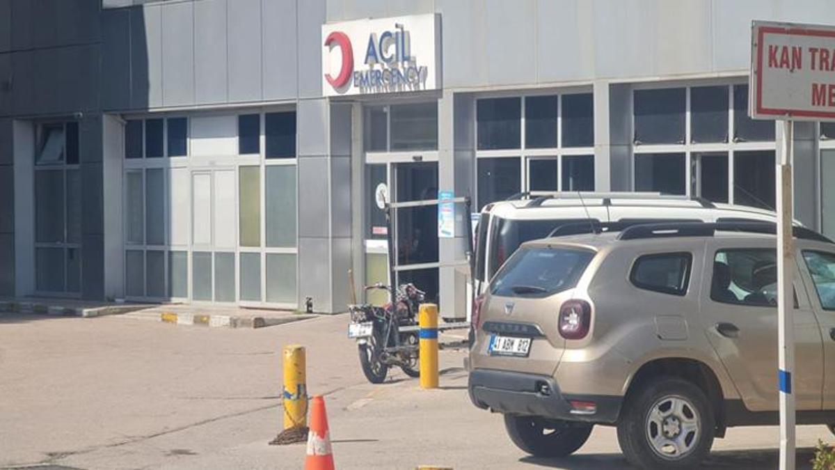 Bir öğrenci biber gazı sıktı, 4 öğrenci hastanelik oldu! Soruşturma başlatıldı