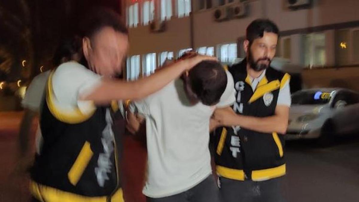 Bursa’da metroda yüzlerce kişinin gözü önünde dehşet