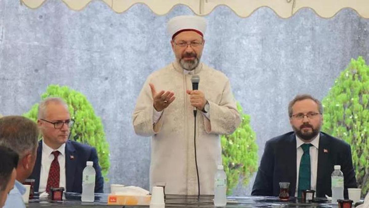 Diyanet İşleri Başkanı Erbaş, Japonya’da Türk vatandaşlarıyla buluştu