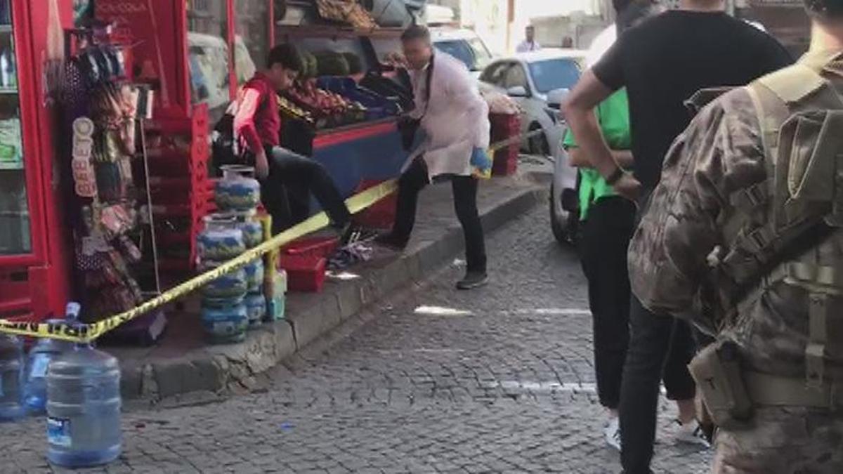 Başakşehir'de 2 kişiyi öldürüp Fatih'te 2 polisi vurdu! Saldırgan yakalandı