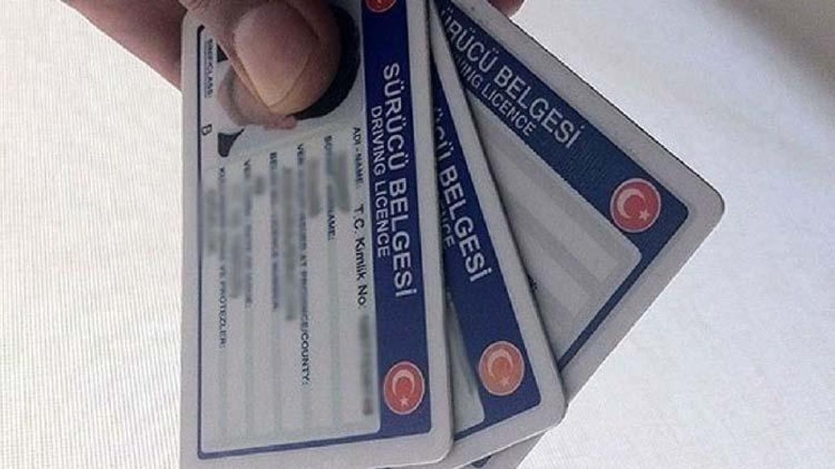Emniyet kemeri simülasyon eğitimi nedir? Ehliyet simülasyon dersi 2022 nasıl olacak?