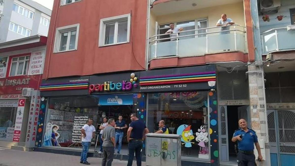 Almanya'dan Türkiye'deki evine geldi hayatının şokunu yaşadı! Komşuları yardım etti