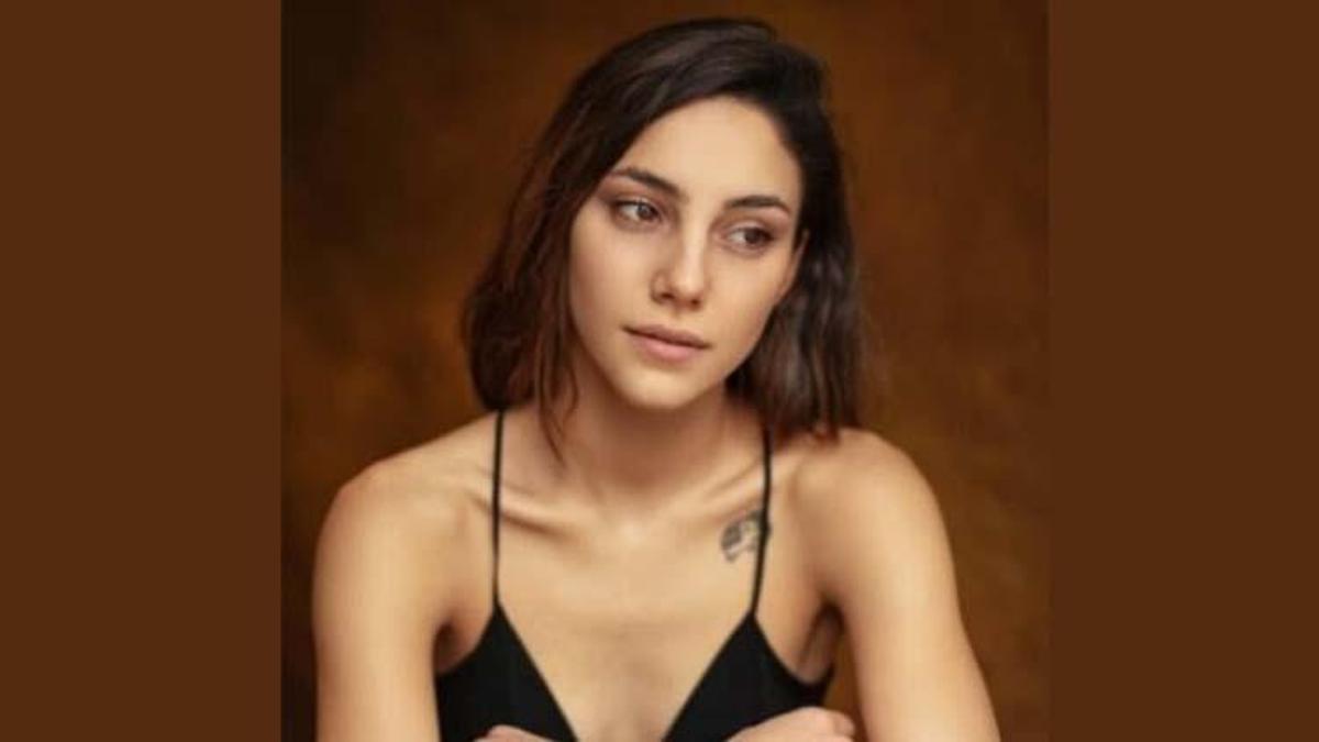 O Kız Zeynep Dilin Döğer kimdir, kaç yaşında, nereli? Dilin Döğer hangi dizilerde yer aldı?