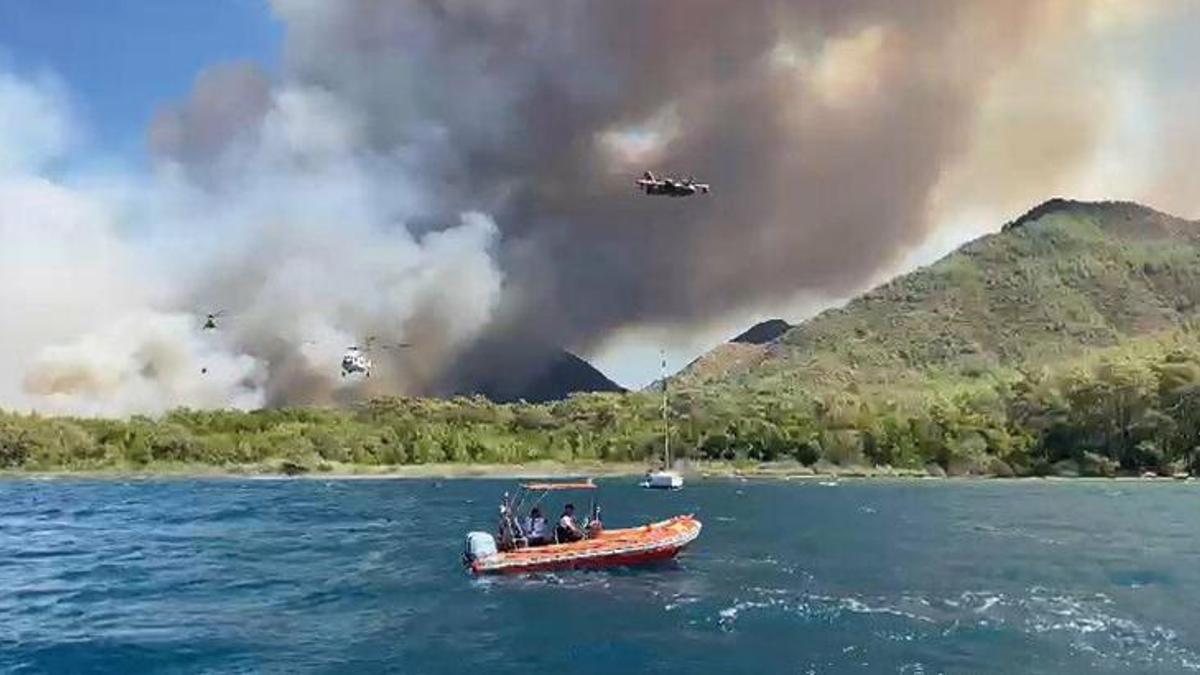 Marmaris’teki orman yangını kontrol altına alındı