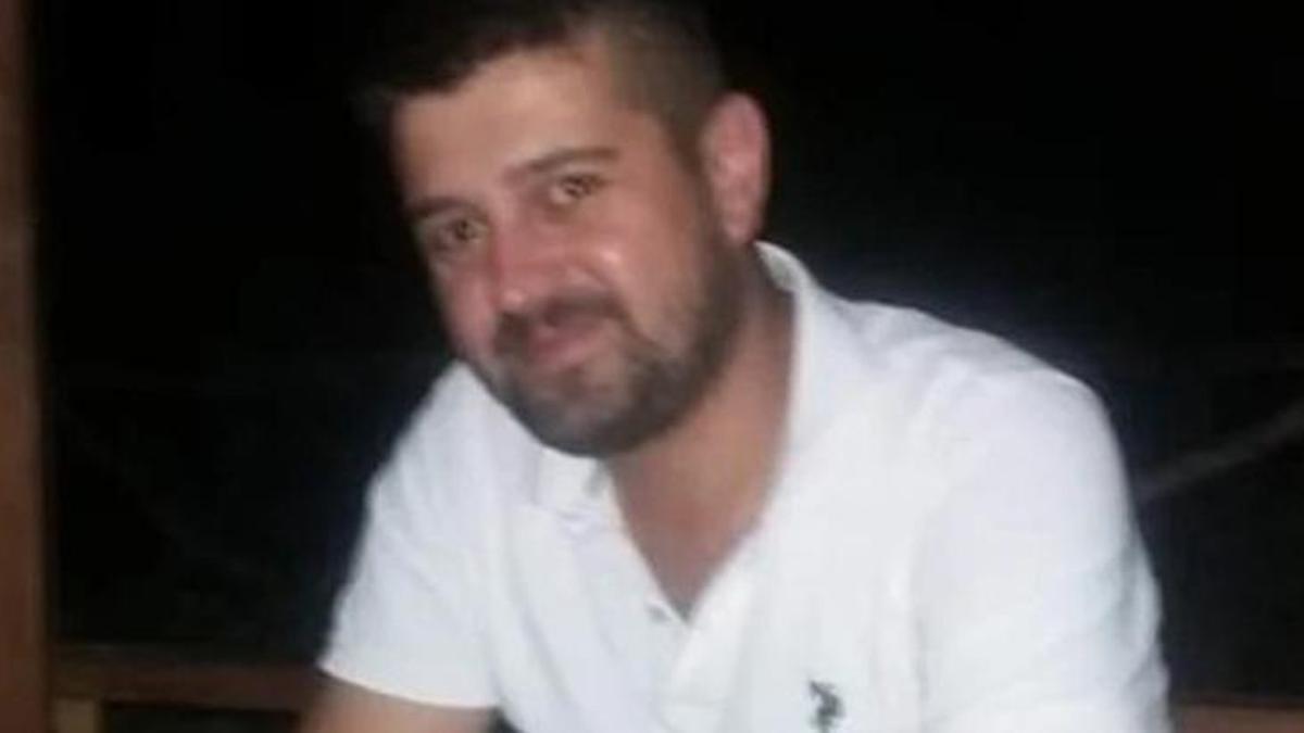 Eski eşini öldüren kadın, aynı silahla intihar etti