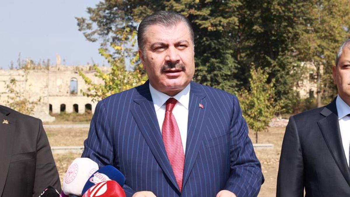 Sağlık Bakanı Fahrettin Koca Karabağ'ı ziyaret etti