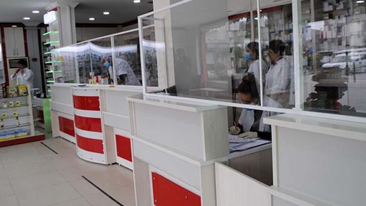 Cumartesi eczaneler açık mı, saat kaçta açılıyor, kaçta kapanıyor? Nöbetçi eczaneler sorgulama ile eczanelerin hafta içi ve hafta sonu çalışma saatleri