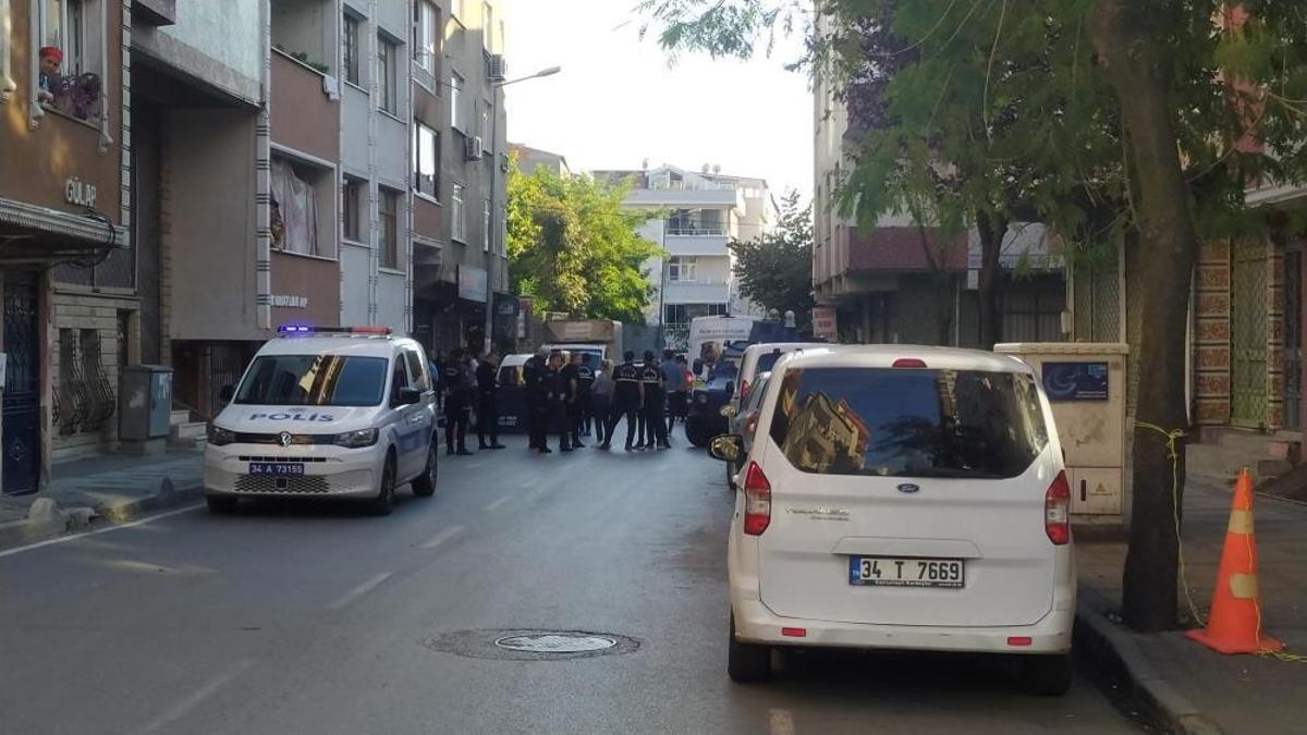 Bağcılar'daki cinayete ilişkin video çekip sosyal medyada paylaşan 3 kişi gözaltına alındı
