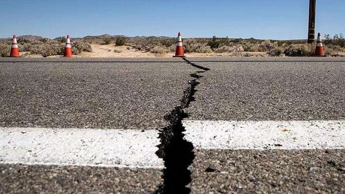 Osmaniye'nin Düziçi ilçesinde 5.1 büyüklüğünde deprem