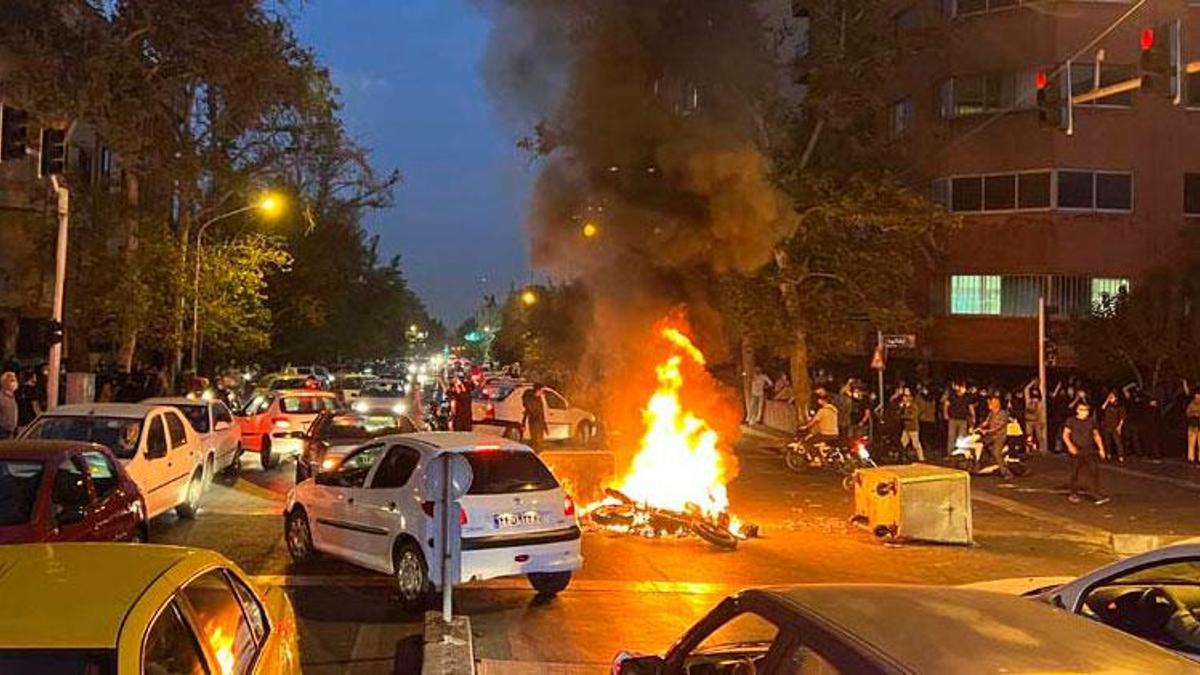 İran'ın eski Cumhurbaşkanı Rafsancani’nin kızı gözaltına alındı