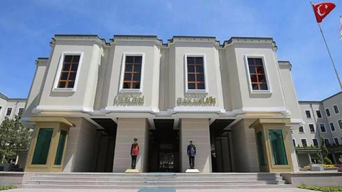 İçişleri Bakan Yardımcısı Ersoy: Yalanlarınızı kapatmak için şehitliği bile istismar edecek kadar onursuz davranıyorsunuz