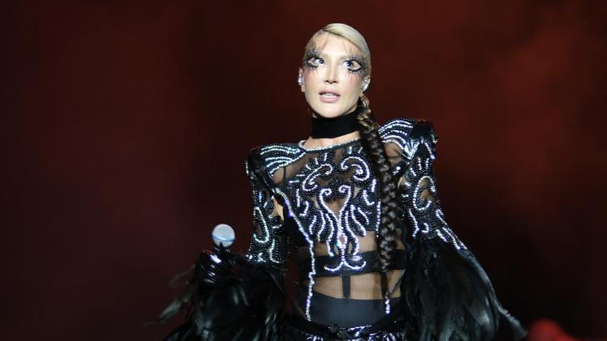 Hande Yener Paraf Kuruçeşme'yi yıktı geçti!
