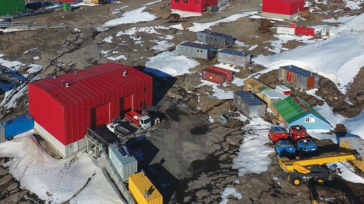 Antarktika'da, bilimsel araştırma istasyonlarındaki kadınlara cinsel taciz