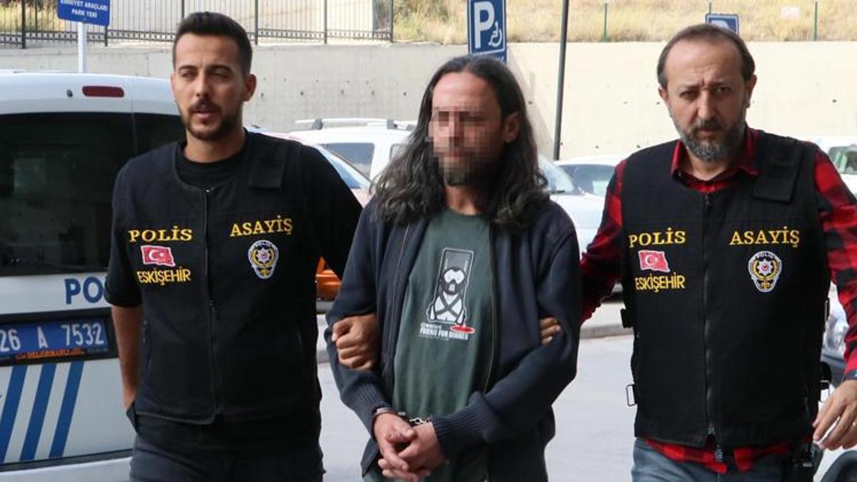 Tartıştığı kardeşini bıçaklayarak öldürdü