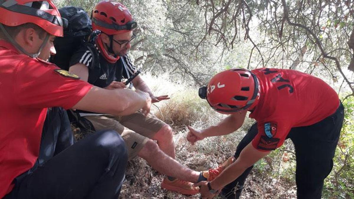 Doğa yürüyüşünde kaybolan turist, JAK ekiplerince bulundu