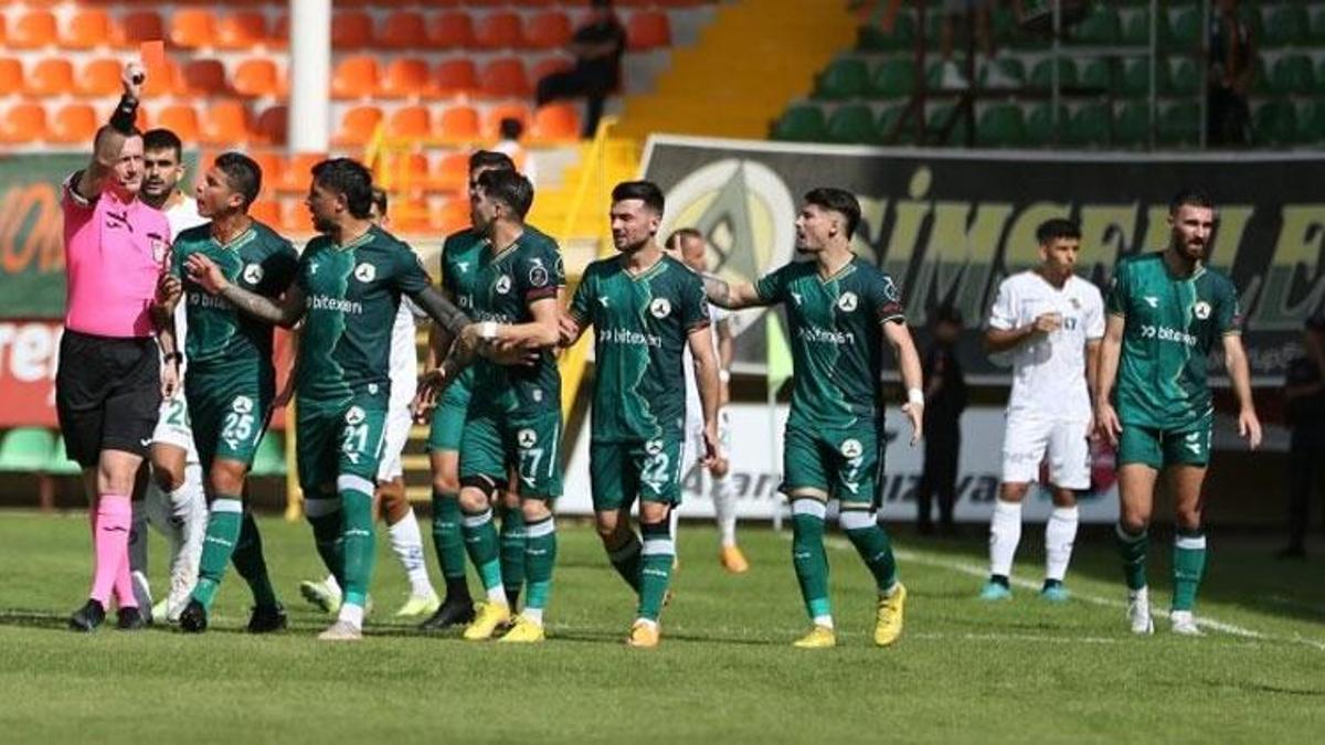 3.dakikada 10 kişi kaldılar Alanya'da kaybetmeden çıktılar