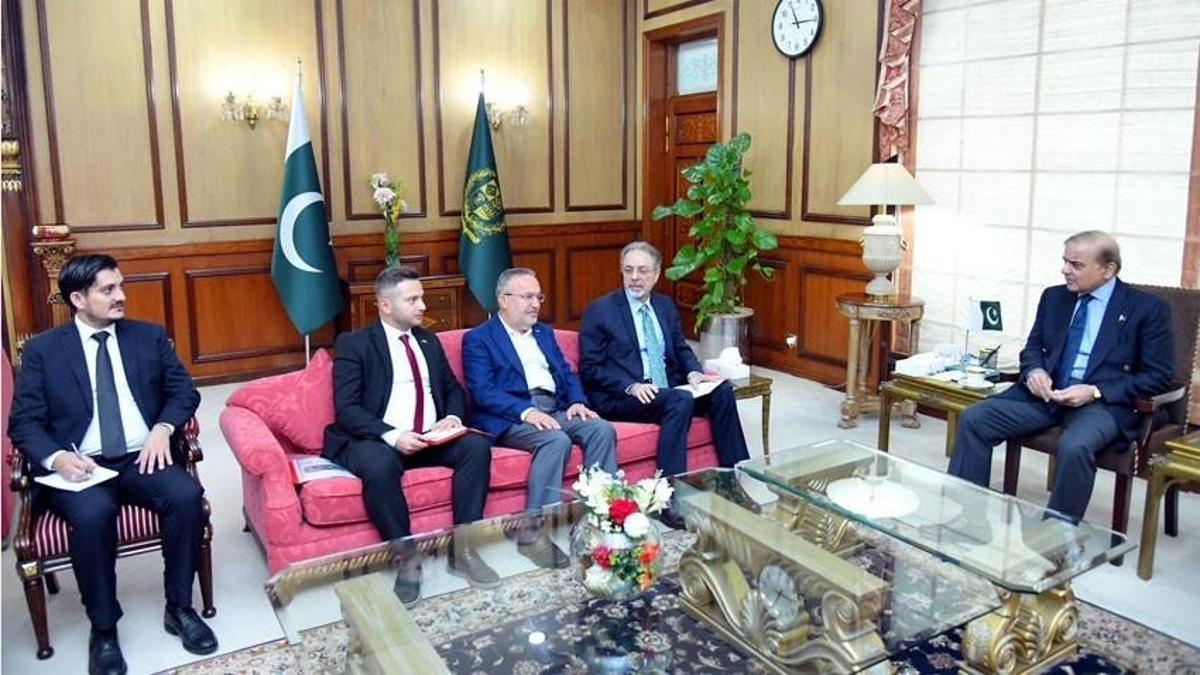 Pakistan Başbakanı Şerif’ten Türkiye’ye özel teşekkür