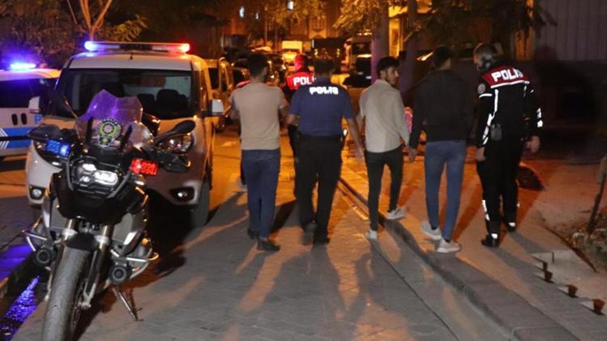 Amca oğullarının muhtarlık seçimine dayanan kavgasında kan aktı: 4 yaralı