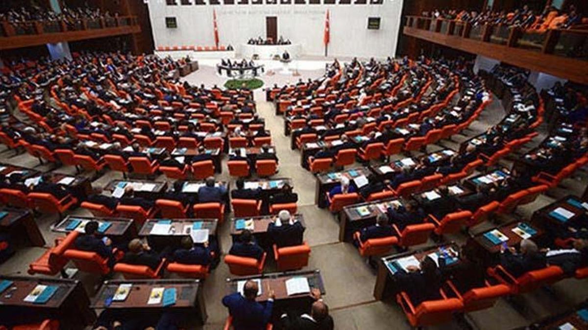 Katar Tezkeresi nedir, kaç oyla kabul edildi? TSK'ya Dünya Kupası görevi Katar Tezkeresi Meclis’ten geçti!