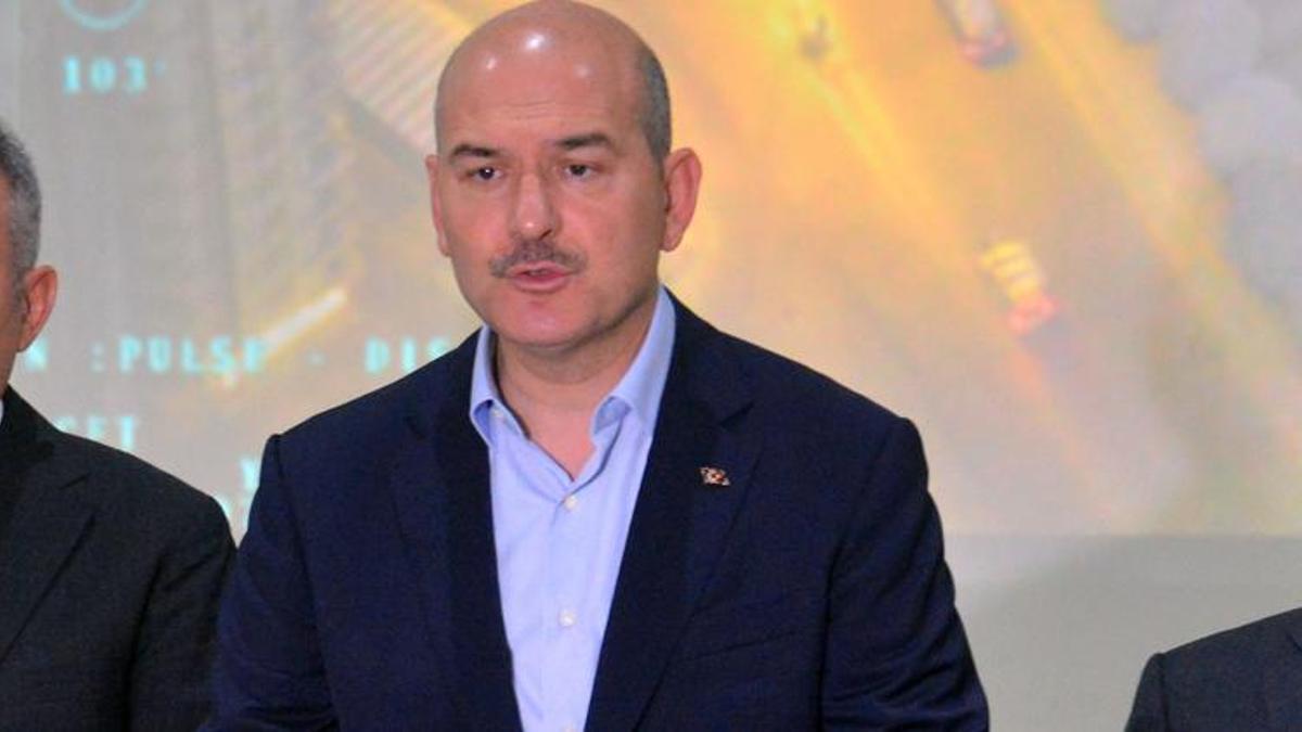 Bakan Soylu canlı yayında ilk kez açıkladı: Teröristlerin annelerini getirip megafonlarla çağrı yaptırıyoruz