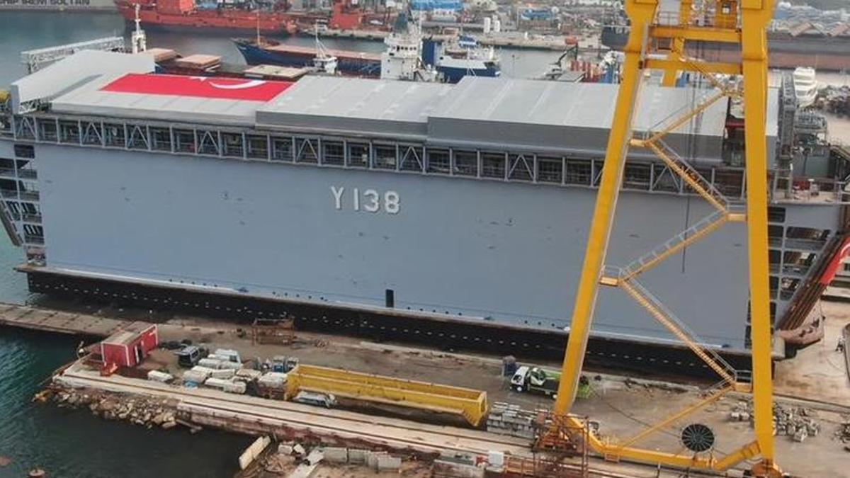 Türkiye'den yeni hamle: Deniz altına seyyar havuz!