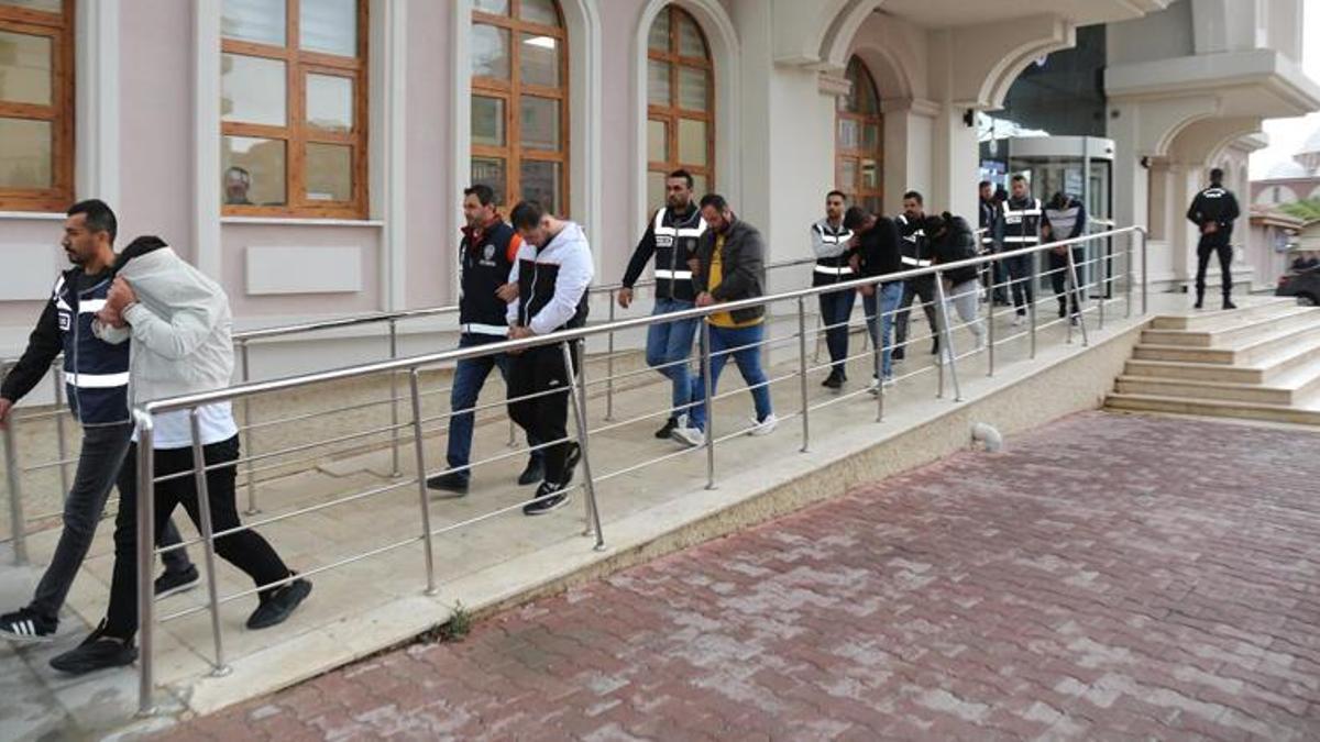 Araç kiralama sitelerini kopyalayıp, 1 milyon TL dolandırıcılık yapmışlar