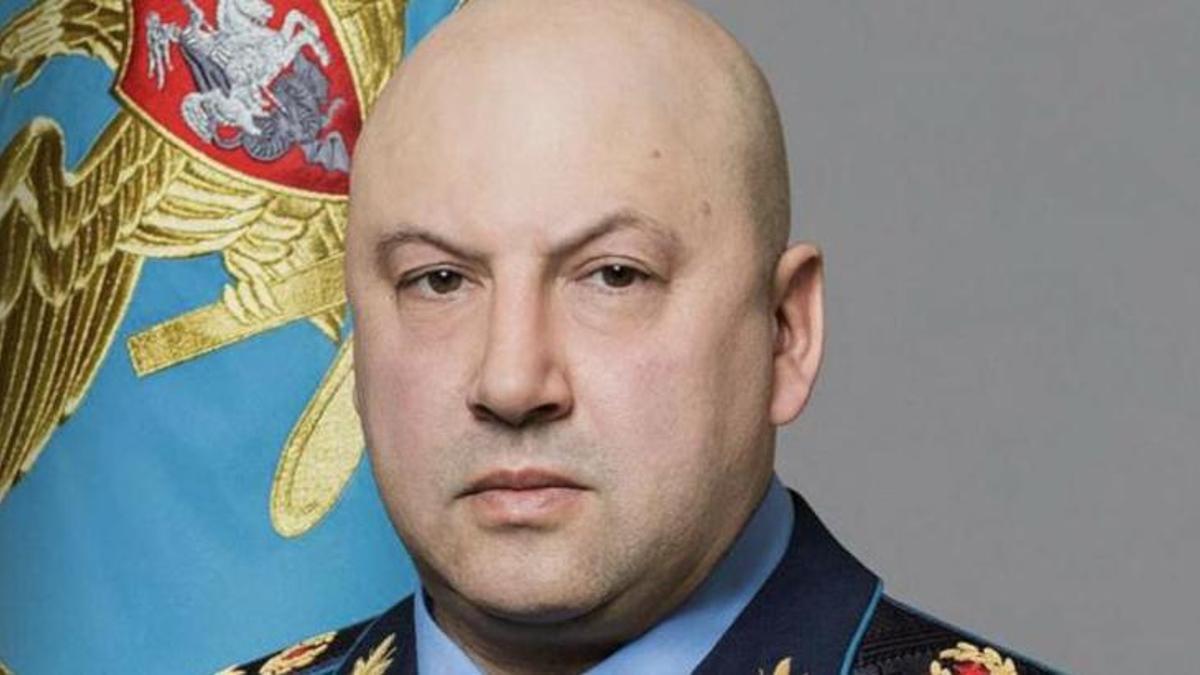 Rusya, Ukrayna'daki birliklerinin başına Hava-Uzay Kuvvetleri Komutanı Sergey Surovikin'i atadı