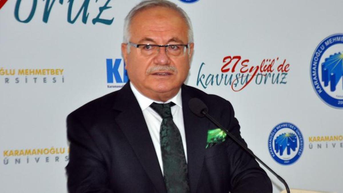 'Vampir' uyarısı yapan rektör istifa etti