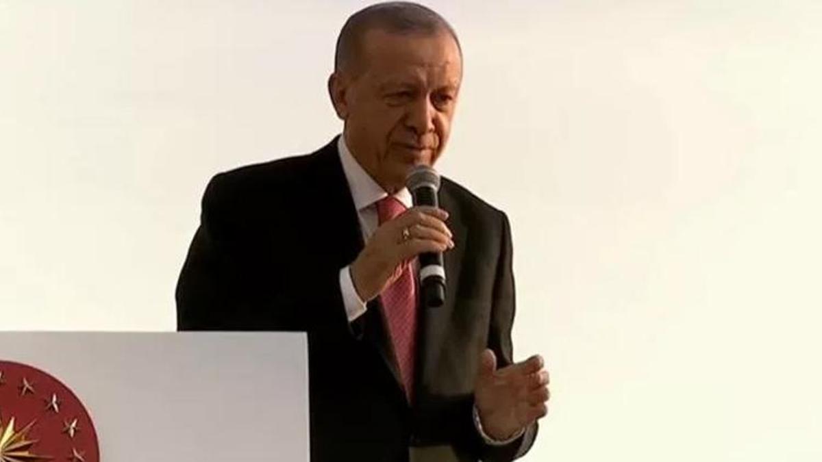 Cumhurbaşkanı Erdoğan'dan flaş asgari ücret açıklaması!