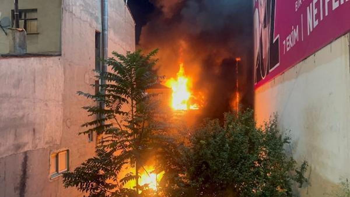 Kadıköy'de korkutan patlama! 3 kişi yaşamını yitirdi