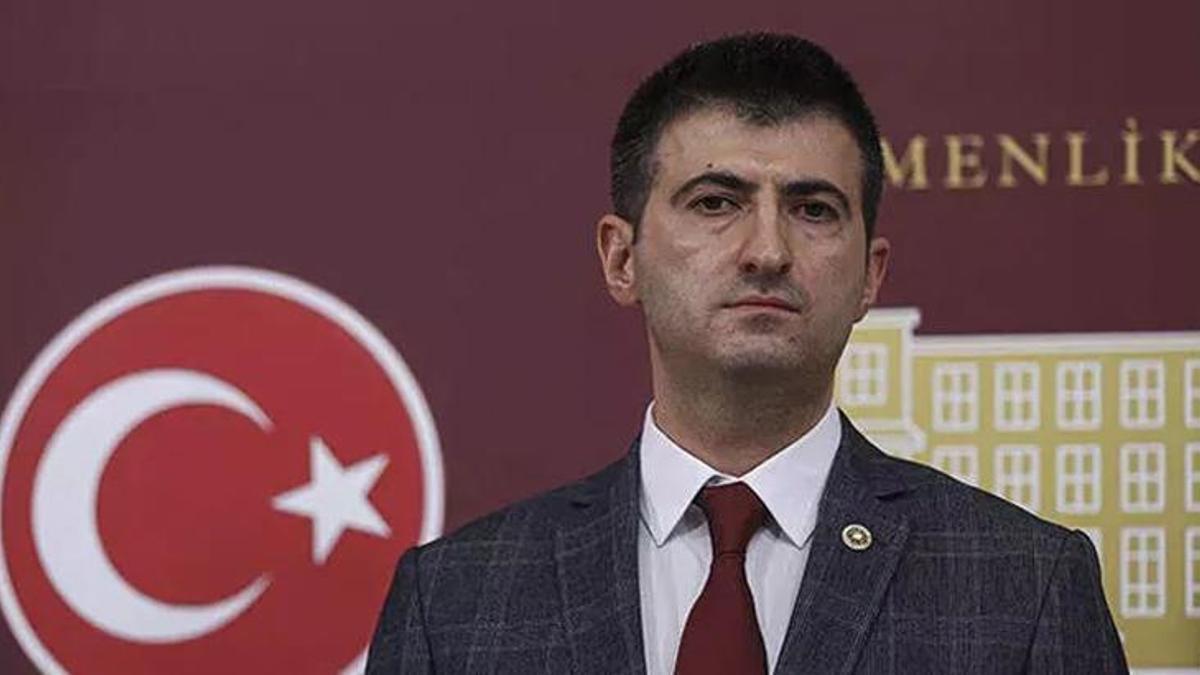 Mehmet Ali Çelebi AK Parti'ye katıldı
