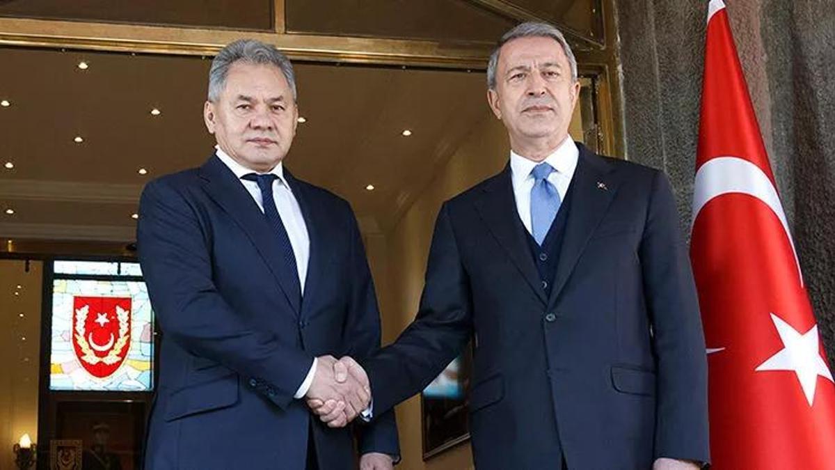 Milli Savunma Bakanı Akar, Rusya Federasyonu Savunma Bakanı Şoygu ile görüştü