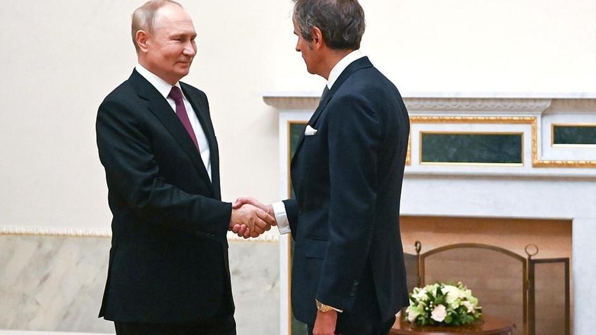Rusya Devlet Başkanı Putin, UAEA Başkanı Grossi ile bir araya geldi