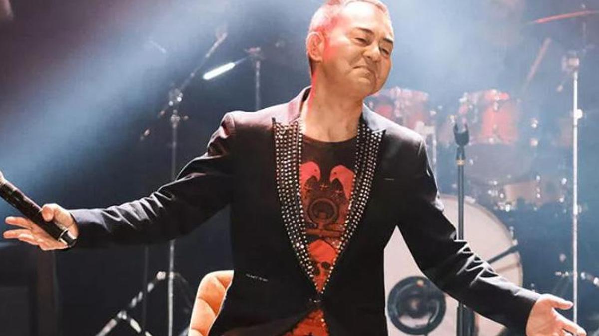 Serdar Ortaç, Kuruçeşme Açıkhava'da rekor kırdı
