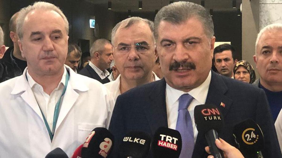Sağlık Bakanı Fahrettin Koca son durumu açıkladı: 6 hastadan 5'inin durumu ciddiyetini koruyor