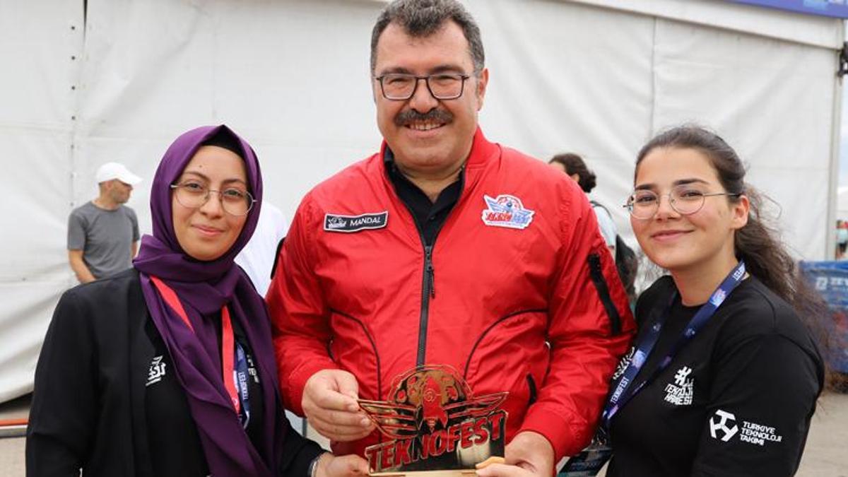 Uçan arabalar için yapay zeka projesi! İniş, kalkış ve uçuşları düzenleyecek