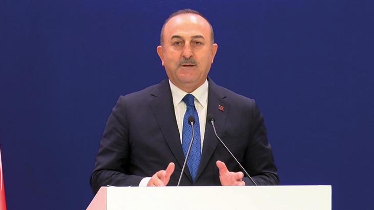 Bakan Çavuşoğlu'ndan Yunanistan'a sert tepki